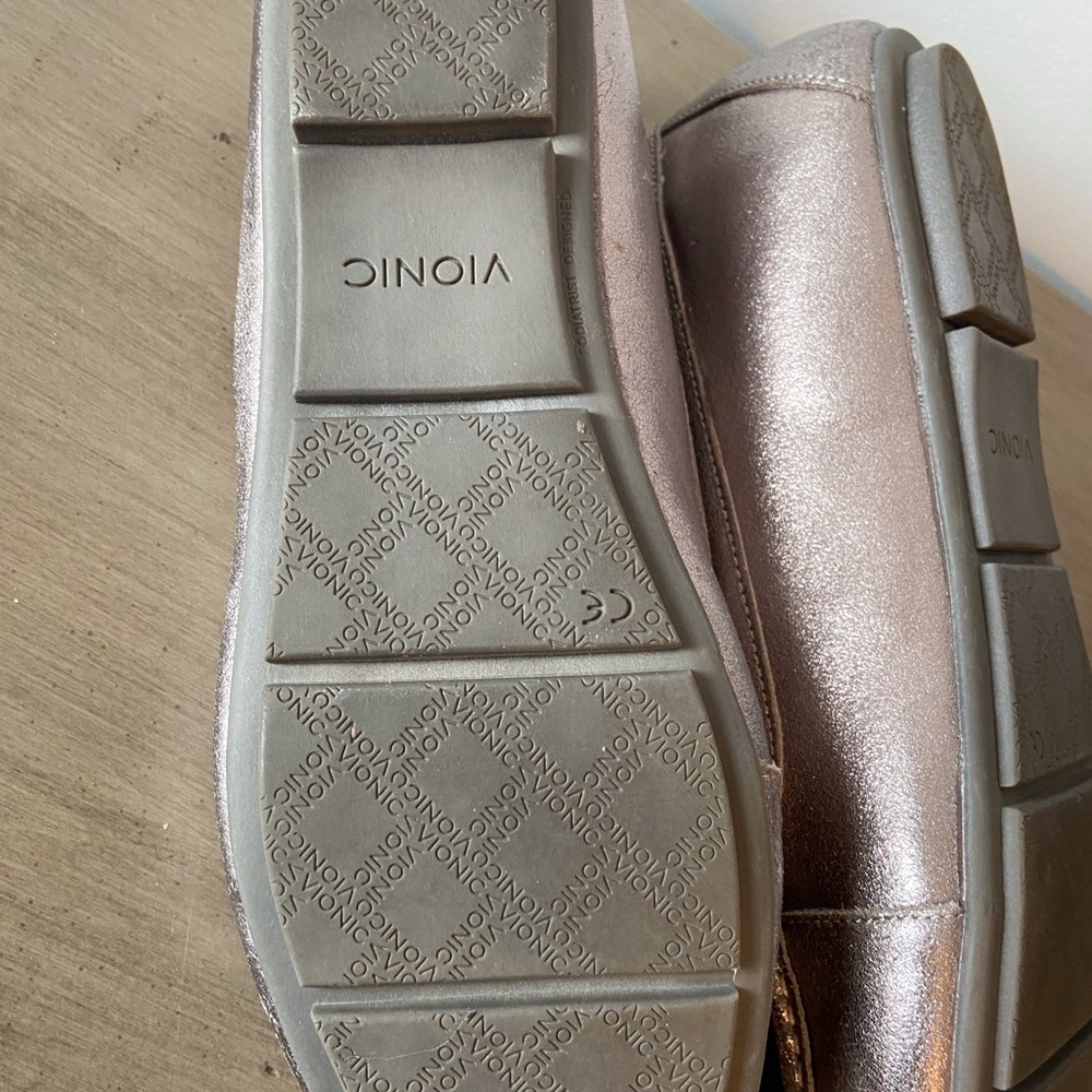 Vionic Shoes - image 3